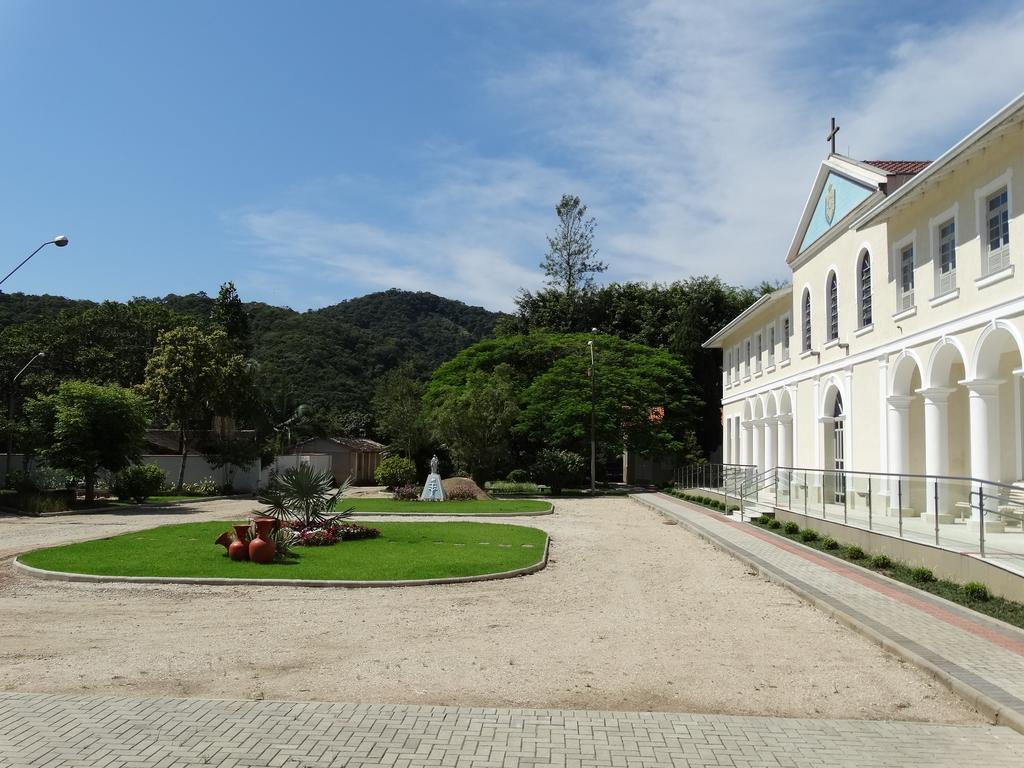 Ceic Pousada E Eventos Nova Trento Exterior photo
